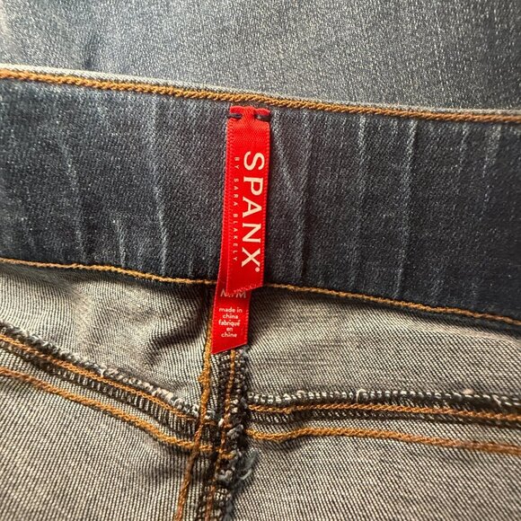 Women's M Spanx Distressed Ankle Skinny Jeans Raw Hem Denim Leggings - Picture 6 of 9